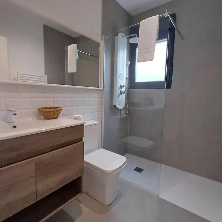Casa Marquesa M2 - Disfruta De Su Patio Con Barbacoa Ferienhaus Ourense